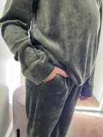 Дитяча велюрова піжама BO.Brand, светр зі штанами, колір хакі