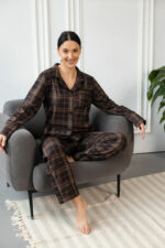 Жіноча піжама коричнева клітинка