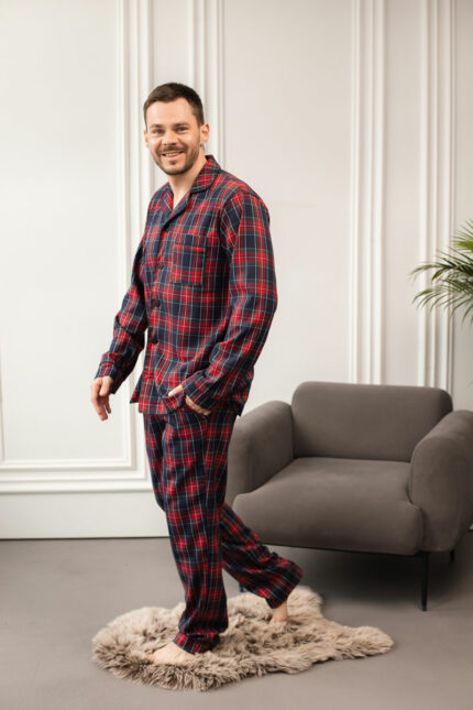 Одяг для чоловіків