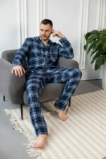 Чоловіча піжама в клітинку синій
