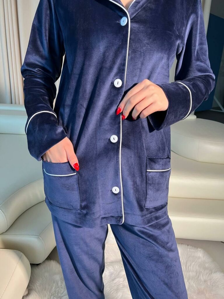 Жіноча піжама на ґудзиках BO.Brand (сорочка та штани, колір синій) зображення 2