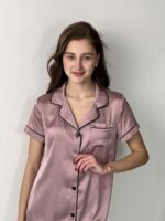 Шовкова жіноча піжама BO.Brand, сорочка та шорти, колір мокко - Зображення 6