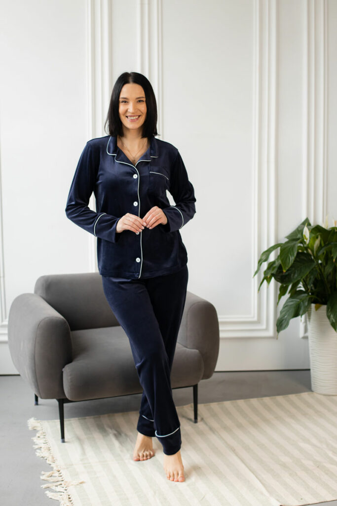 Жіноча велюрова піжама BO.Brand на ґудзиках та штани, колір синій