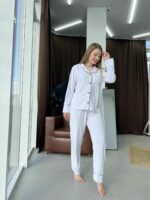 Жіноча піжама BO.Brand на ґудзиках зі штанами, колір білий - Зображення 5
