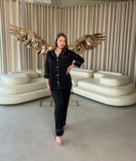 Жіноча піжама BO.Brand шовкова, сорочка та штани, колір чорний