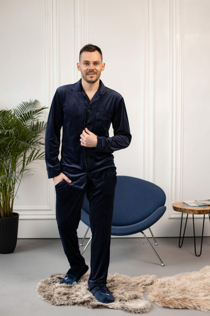 Чоловіча велюрова піжама BO.Brand синій колір