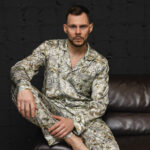 Сатинова чоловіча піжама BO.Brand принт долари