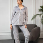 Тепла зимова велюрова жіноча піжама BO.Brand (на ґудзиках зі штанами, колір сірий)