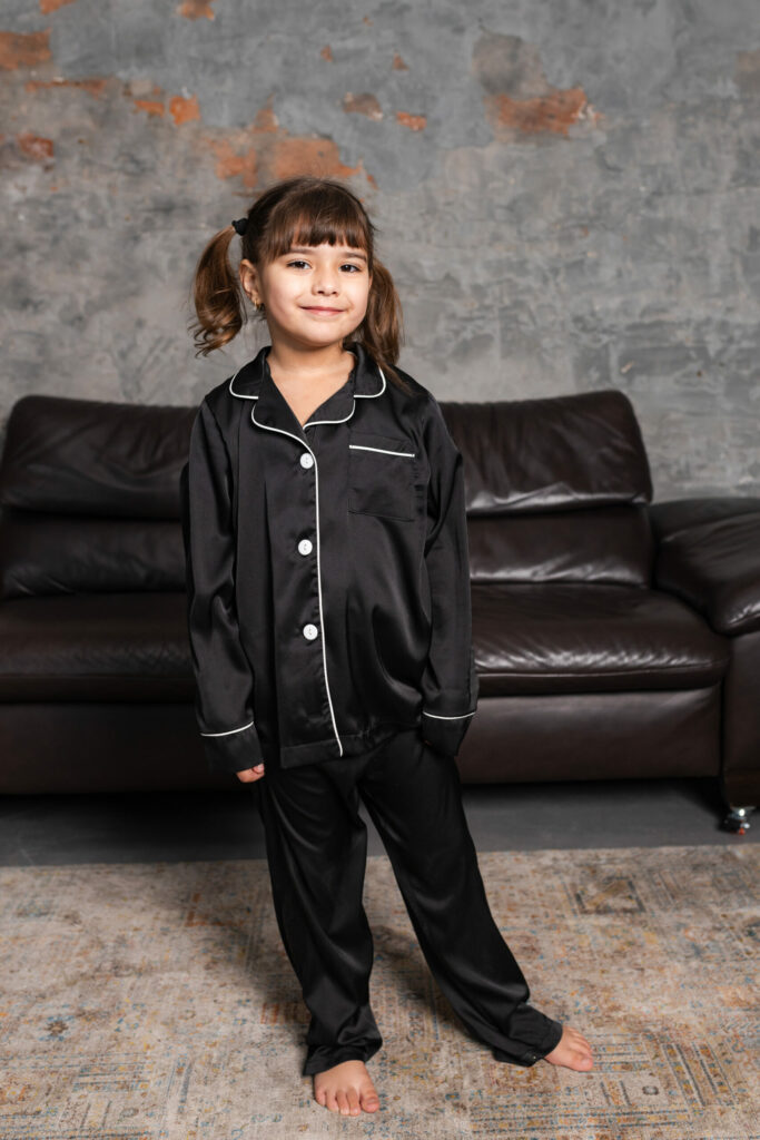 Дитяча шовкова піжама BO.Brand у чорному кольорі