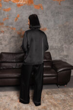 Жіноча шовкова піжама BoBrand в чорному кольорі зображення 2