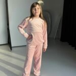 Дитяча велюрова піжама BO.Brand светр зі штанами, колір рожевий