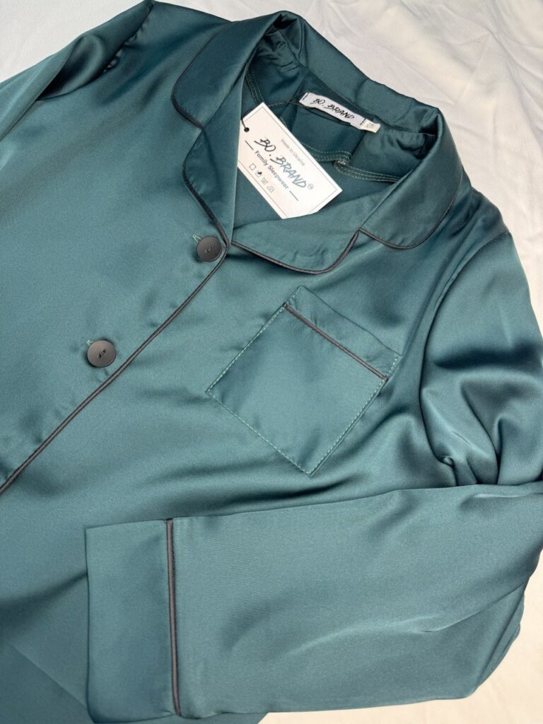 Дитяча шовкова піжама для хлопчика та дівчинки у зеленому кольорі