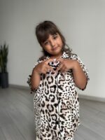 Дитяча шовкова піжама з шортами леопард принт