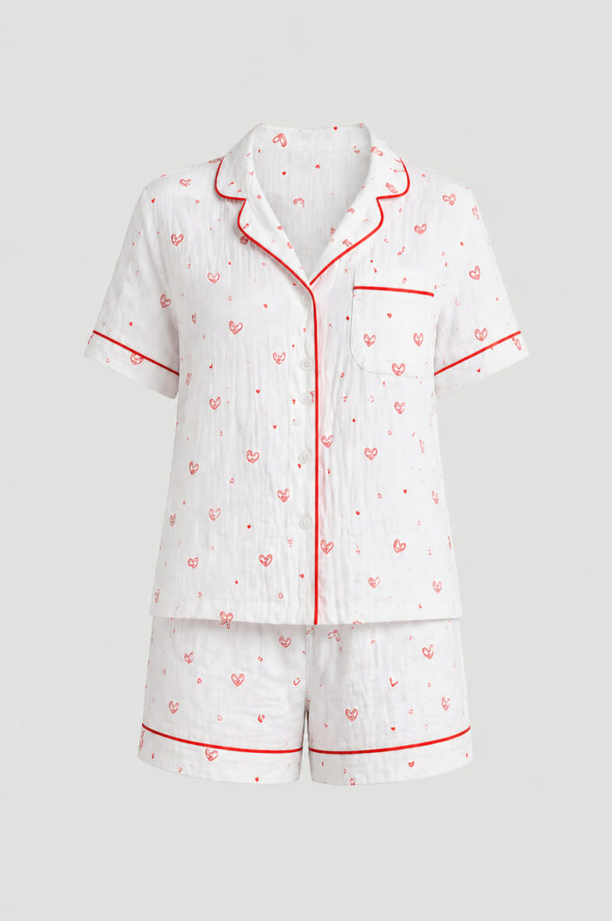 Жіноча муслінова піжама BO.Brand шорти і сорочка із серцями