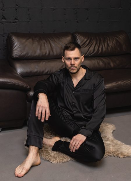 Шовкова чоловіча піжама BO.Brand в чорному кольорі